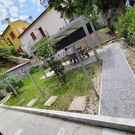 Villa Paoletti, Appartamento Confortevole Nel Cuore Di 그라다라 외부 사진